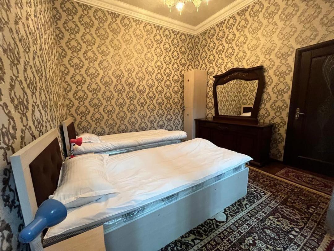 Bruce Hostel Душанбе Экстерьер фото